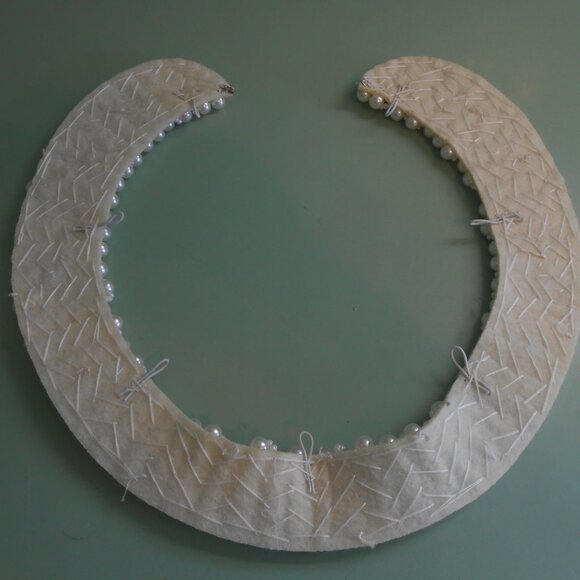 Vintage Ivory Lace Collar & Beaded Neck Collar Dress Sweater Accessory - Picture 9 of 11